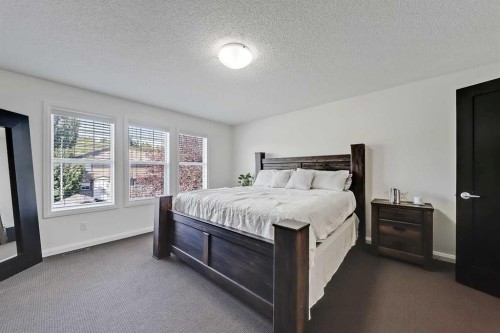 191 Chaparral Valley Terrace Se, Calgary, AB - Indoor Photo Showing Bedroom