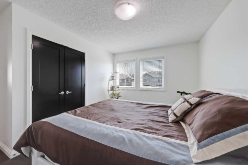 191 Chaparral Valley Terrace Se, Calgary, AB - Indoor Photo Showing Bedroom