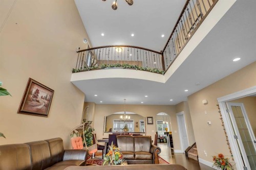 9 Saddlelake Grove Ne, Calgary, AB - Indoor