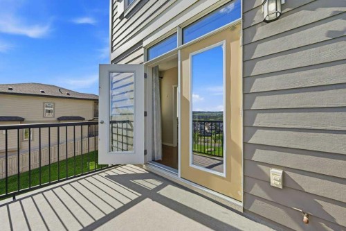 3 Evansview Gardens Nw, Calgary, AB - Outdoor With Balcony With Exterior