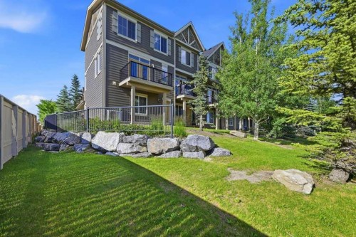 3 Evansview Gardens Nw, Calgary, AB - Outdoor With Balcony