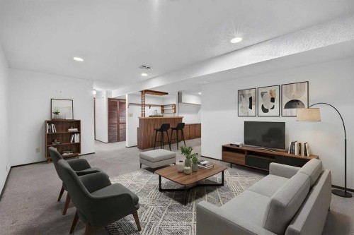 4639 Marbank Drive, Calgary, AB - Indoor Photo Showing Living Room