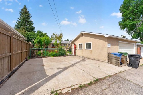 4639 Marbank Drive, Calgary, AB - Outdoor With Exterior