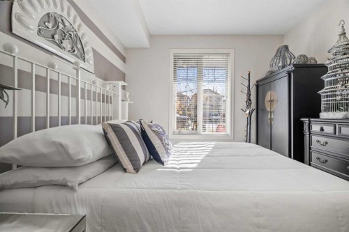 3106-15 Sunset Square, Cochrane, AB - Indoor