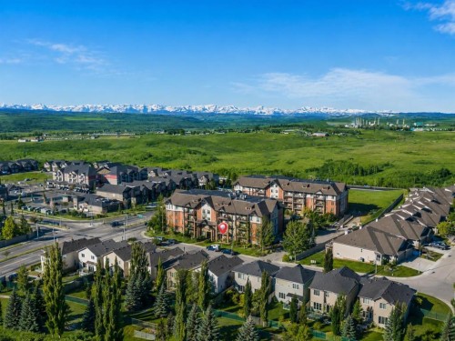 3106-15 Sunset Square  Cochrane, AB T4C 0E7