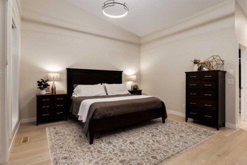 84 Timberline Way Sw, Calgary, AB - Indoor Photo Showing Bedroom