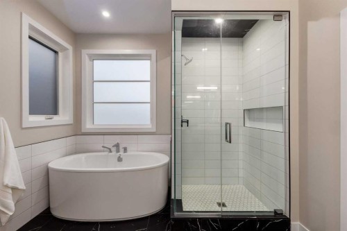 84 Timberline Way Sw, Calgary, AB - Indoor Photo Showing Bathroom