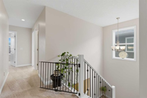 26 Evansfield Park Nw, Calgary, AB - Indoor Photo Showing Other Room