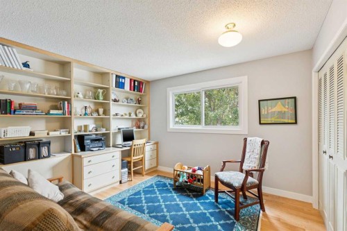 232 Thames Close Nw, Calgary, AB - Indoor