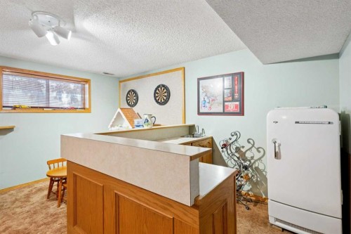 232 Thames Close Nw, Calgary, AB - Indoor