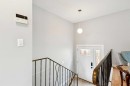 232 Thames Close Nw, Calgary, AB  - Indoor Photo Showing Other Room 