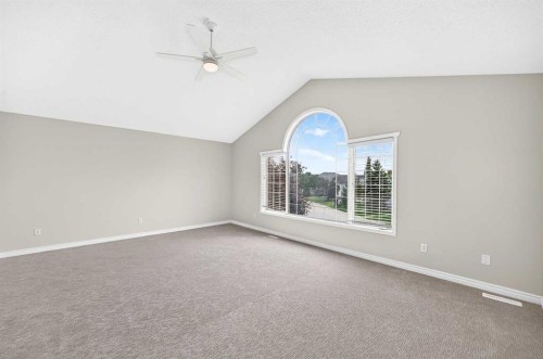 247 Covington Close Ne, Calgary, AB - Indoor Photo Showing Other Room