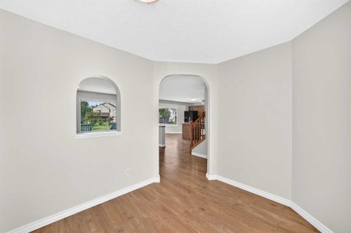 247 Covington Close Ne, Calgary, AB - Indoor Photo Showing Other Room