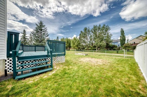 247 Covington Close Ne, Calgary, AB - Outdoor