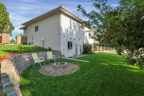 3565 54 Avenue, Innisfail, AB - Outdoor