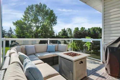 3565 54 Avenue, Innisfail, AB - Outdoor With Deck Patio Veranda With Exterior