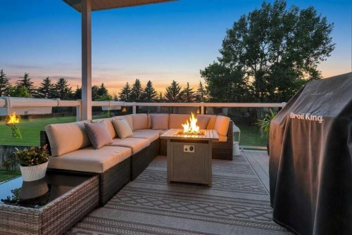 3565 54 Avenue, Innisfail, AB - Outdoor With Deck Patio Veranda