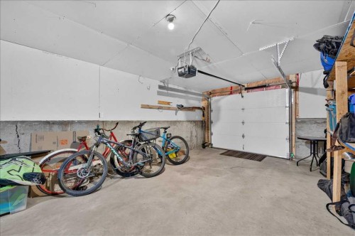 9011 33 Avenue Nw, Calgary, AB - Indoor Photo Showing Garage