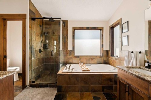 115 Rockmont Court Nw, Calgary, AB - Indoor Photo Showing Bathroom