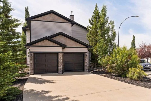 115 Rockmont Court Nw, Calgary, AB - Outdoor