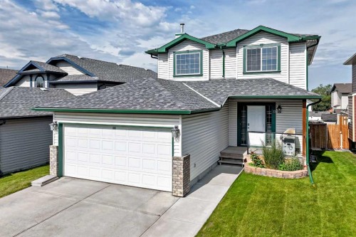 23 Thornbird Way Se, Airdrie, AB - Outdoor