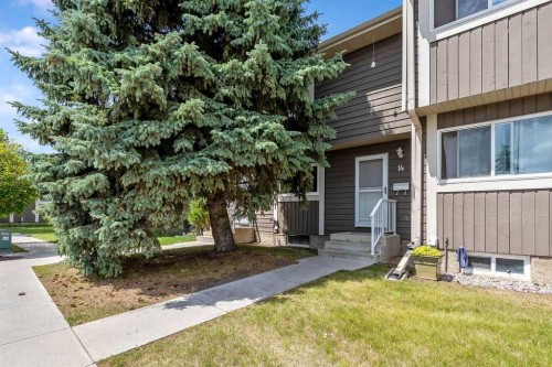 14-14736 Deerfield Drive Se, Calgary, AB - Outdoor