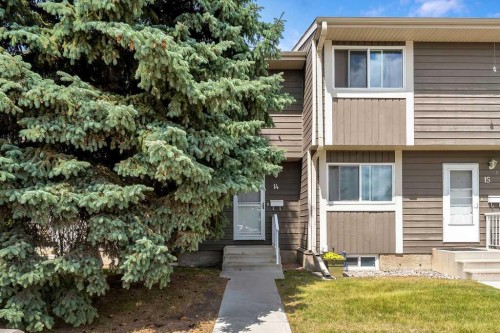 14-14736 Deerfield Drive Se, Calgary, AB - Outdoor