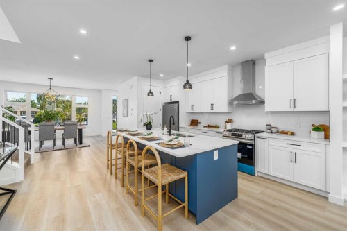 421 Hendon Drive Nw, Calgary, AB - Indoor Photo Showing Kitchen With Upgraded Kitchen