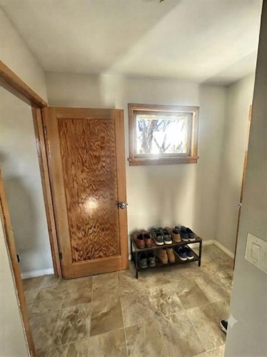 1522 20 Avenue, Didsbury, AB - Indoor Photo Showing Other Room