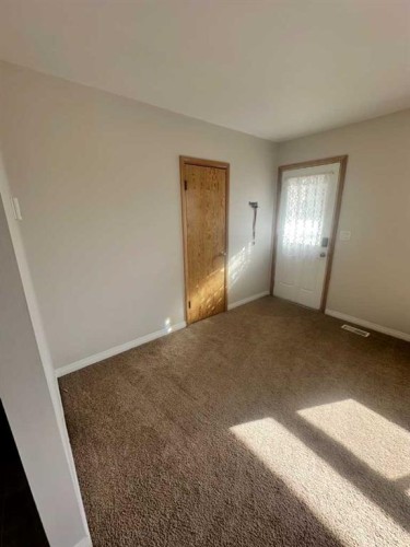 1522 20 Avenue, Didsbury, AB - Indoor Photo Showing Other Room