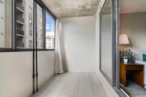 412-111 14 Avenue Se, Calgary, AB -  Photo Showing Other Room