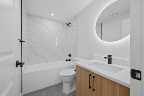 147 Magnolia Path Se, Calgary, AB - Indoor Photo Showing Bathroom