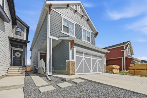147 Magnolia Path Se, Calgary, AB - Outdoor