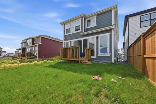 147 Magnolia Path Se, Calgary, AB - Outdoor