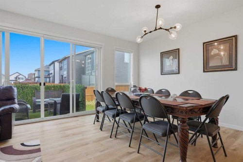 147 Magnolia Path Se, Calgary, AB - Indoor Photo Showing Dining Room