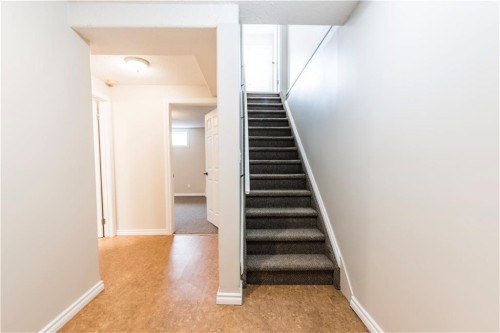 1019 Smith Avenue, Crossfield, AB - Indoor Photo Showing Other Room