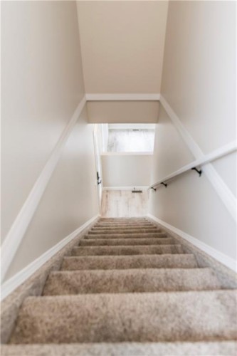 1019 Smith Avenue, Crossfield, AB - Indoor Photo Showing Other Room