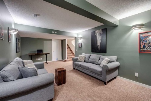 150 Fireside Bend, Cochrane, AB - Indoor