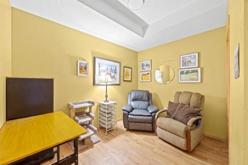 225-15 Everstone Drive Sw, Calgary, AB - Indoor