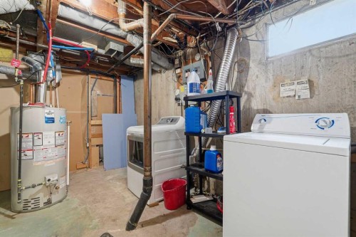 9032 Fairmount Drive Se, Calgary, AB - Indoor Photo Showing Basement