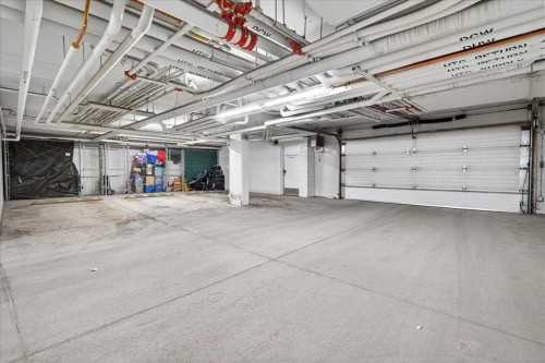 3306-302 Skyview Ranch Drive Ne, Calgary, AB - Indoor Photo Showing Garage