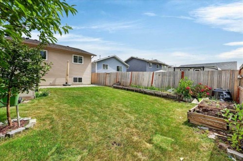 67 Rivercrest Circle Se, Calgary, AB - Outdoor