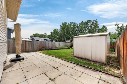 67 Rivercrest Circle Se, Calgary, AB - Outdoor