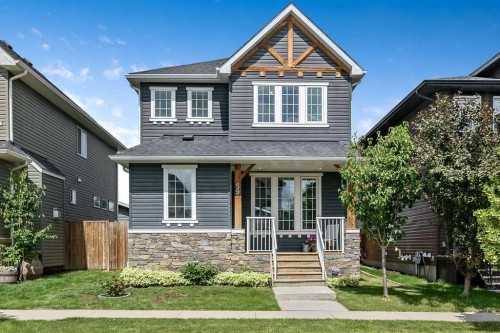 59 Ravenskirk Heath SE Airdrie, AB T4A 0K7