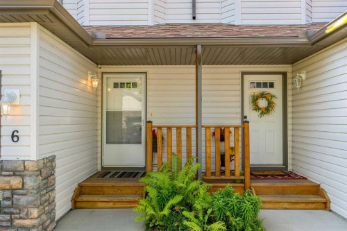 6-156 Canoe Drive Sw, Airdrie, AB - Outdoor With Exterior