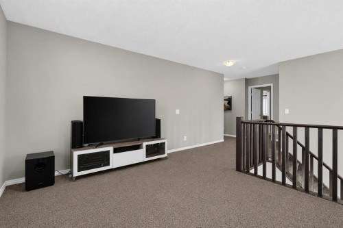 150 Osborne Rise Sw, Airdrie, AB - Indoor