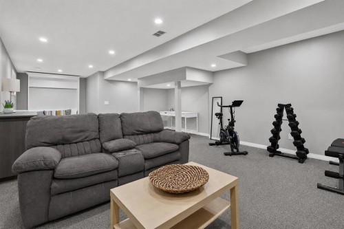 150 Osborne Rise Sw, Airdrie, AB - Indoor