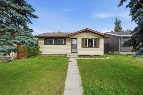 424 Acacia Drive SE Airdrie, AB T4B 1E9