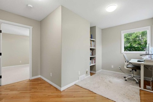 18-15 Silver Springs Way Nw, Airdrie, AB - Indoor Photo Showing Office