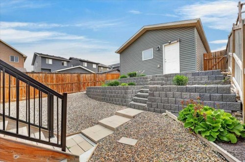28 Evansborough Gate Nw, Calgary, AB - Outdoor